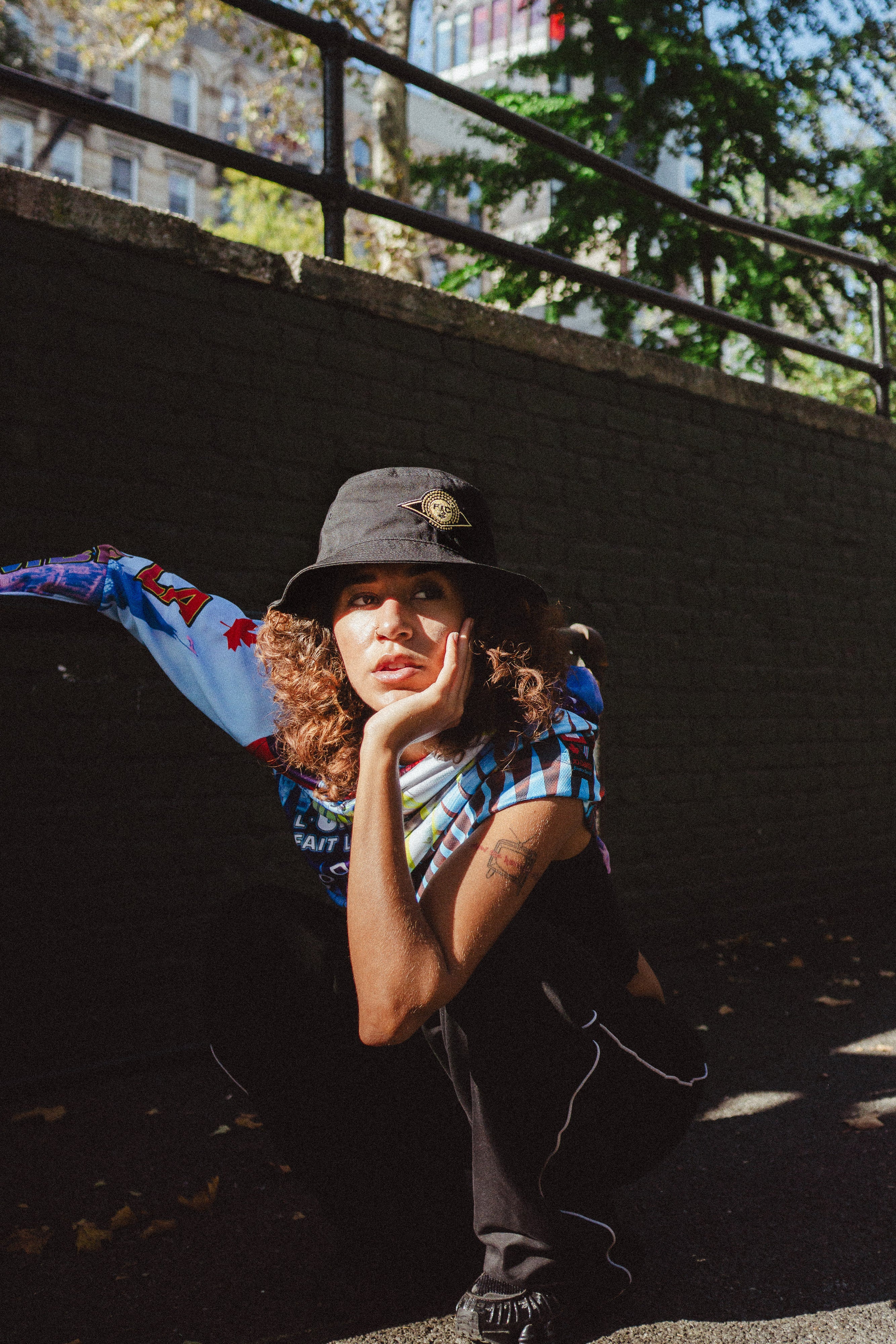 SUN GOD BUCKET HAT - BLACK (AW23)